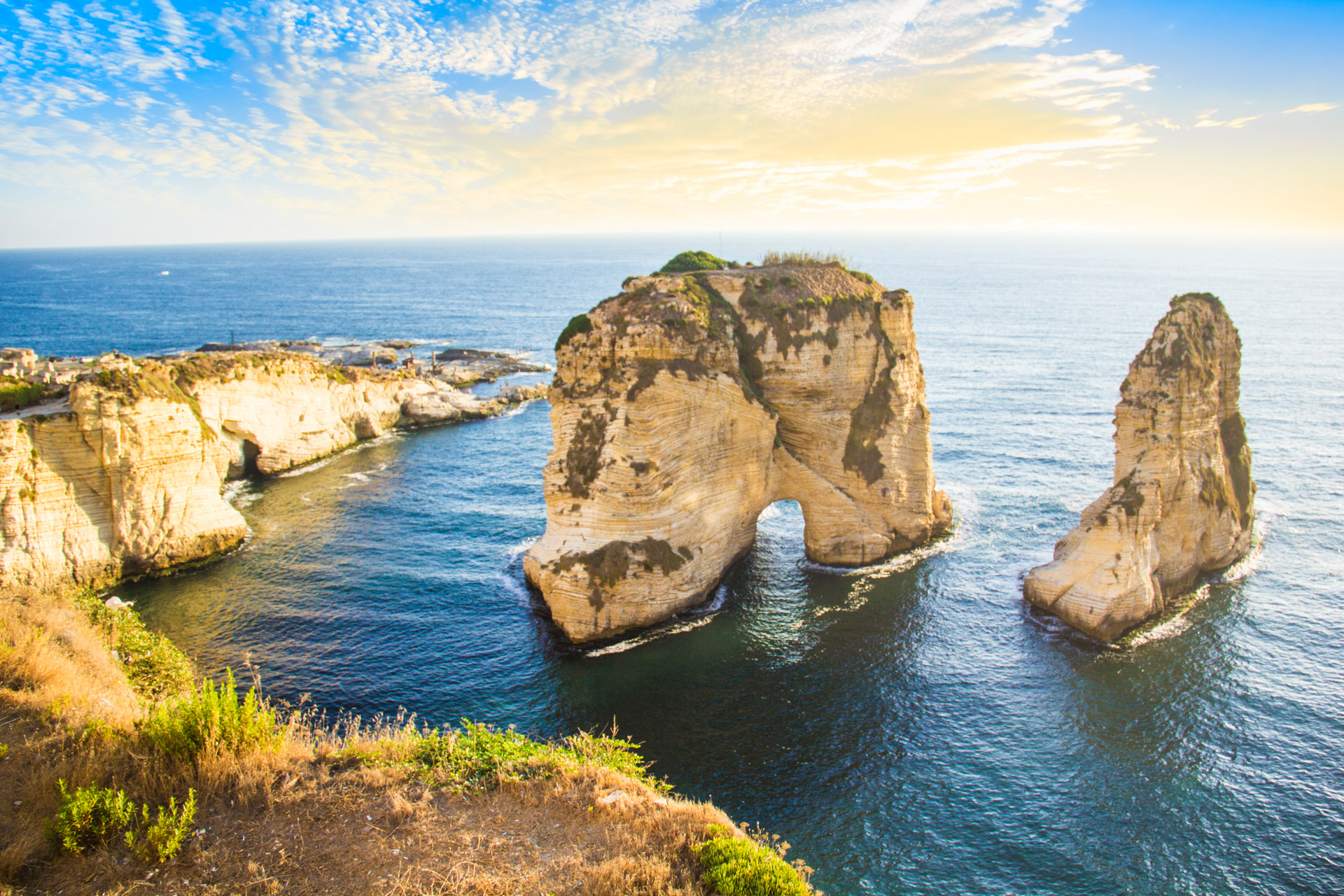 Beirute - Pigeon Rocks