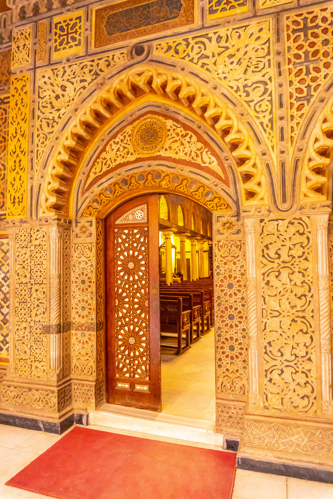 Cairo – Igreja Suspensa