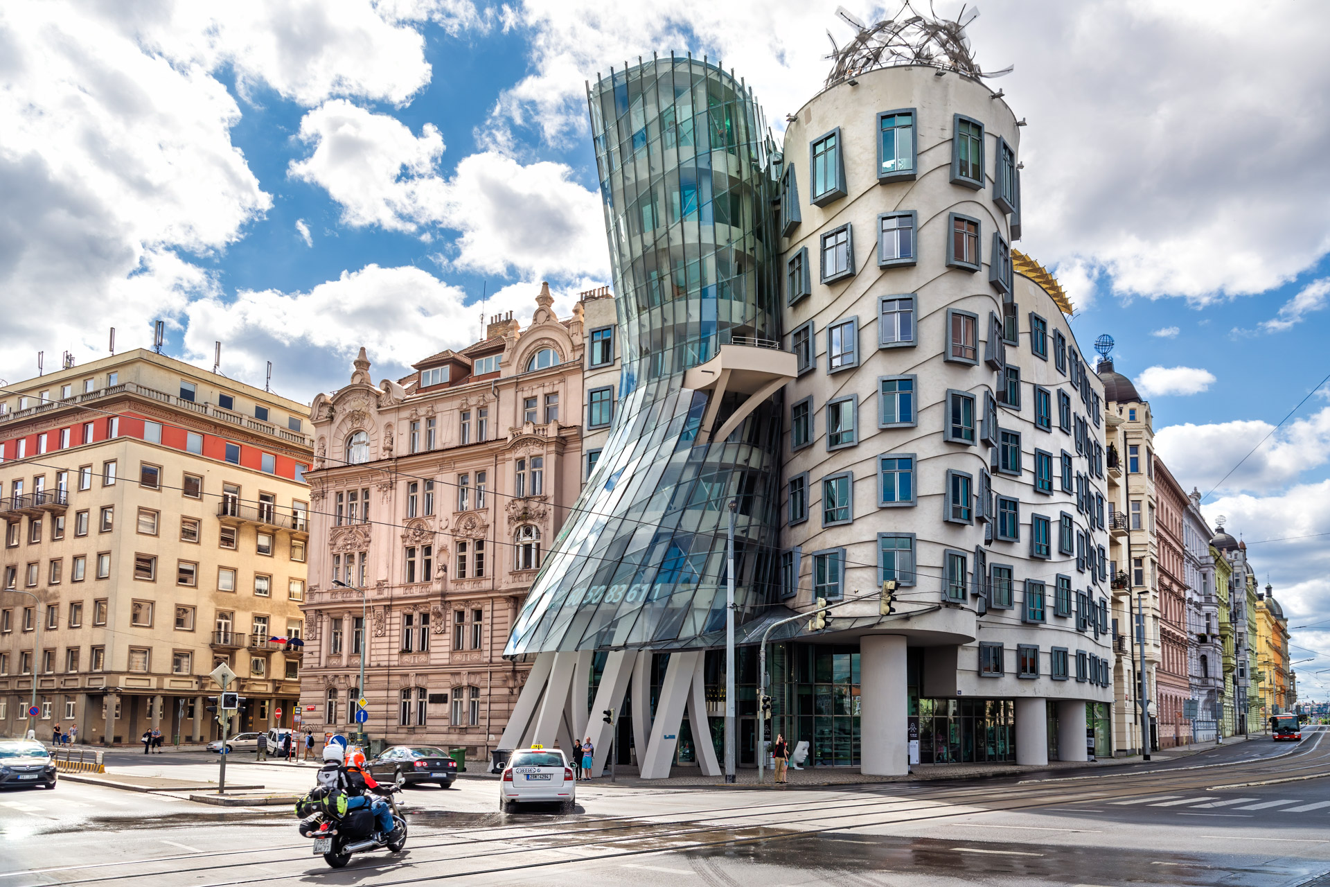 Praga - Casa Dançante