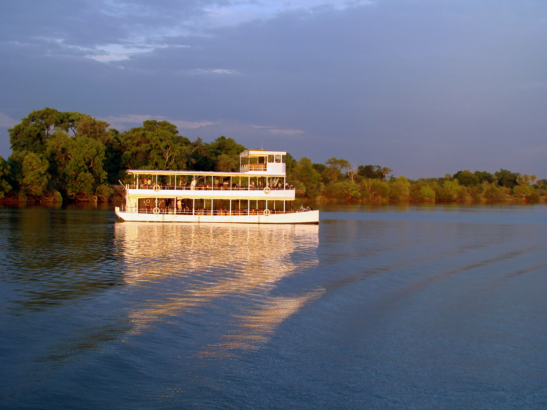 Rio Zambeze - Passeio de barco